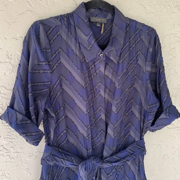 Elegant Navy Blue Women's Dress - Picture 4 of 9